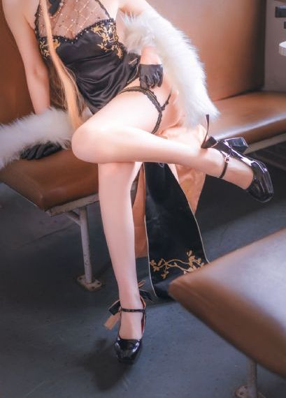 高清欧美街拍风景图_剧情片在线观看